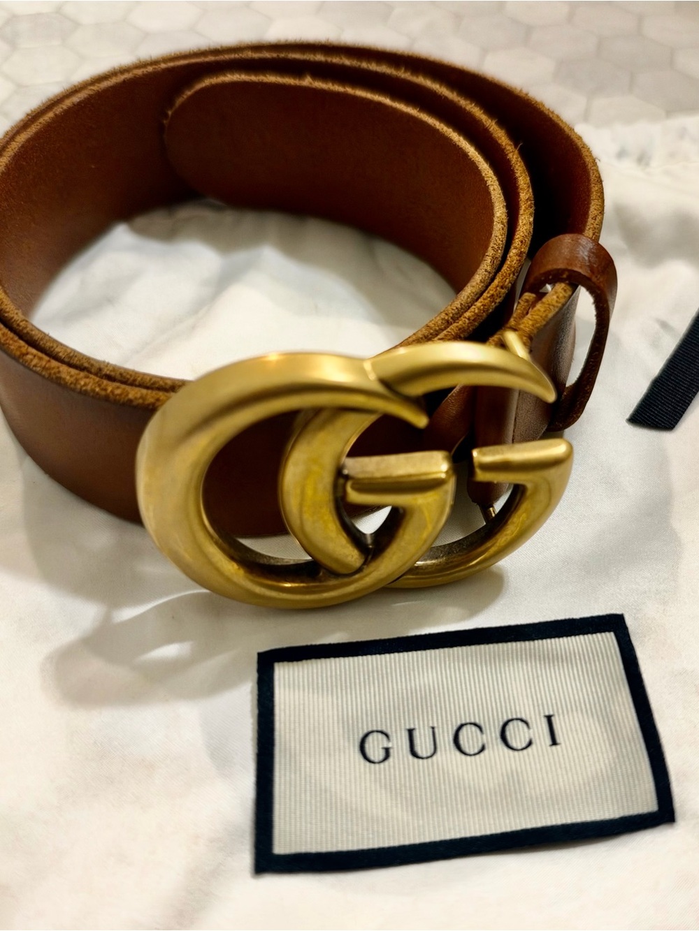 Gucci Women brown Leather Belt with Gold Double G Buckle